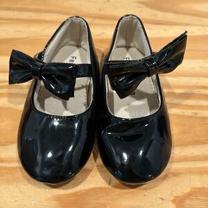 Felix & Flora Patent Leather bow Flats